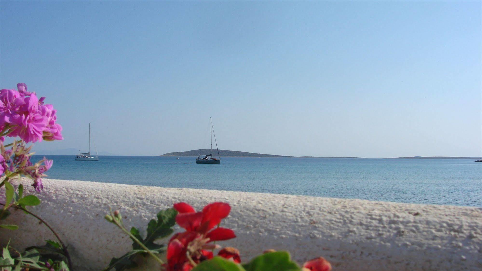 Galatis Beach Hotel Aliki  Exterior photo